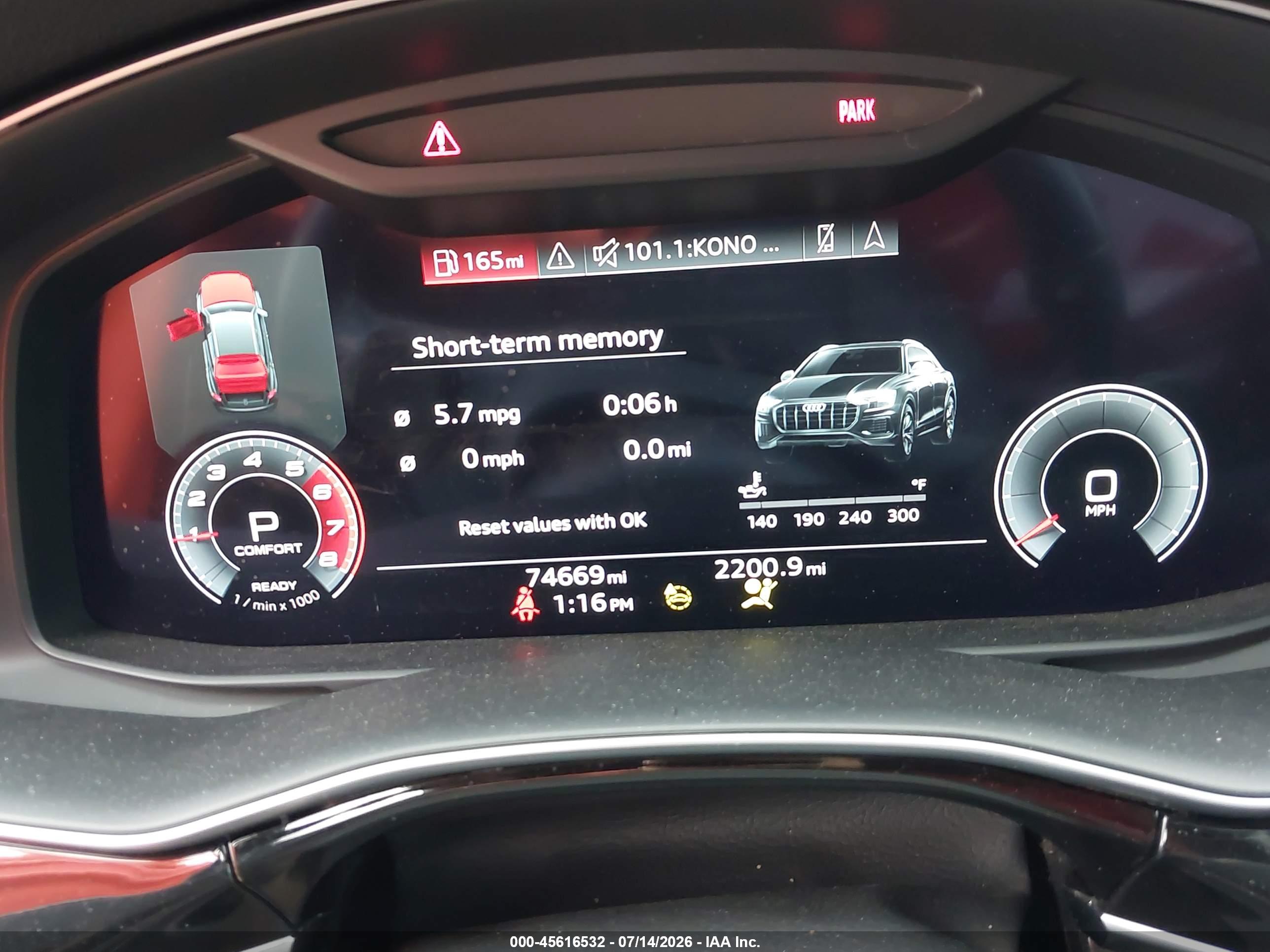 2021 AUDI Q8
