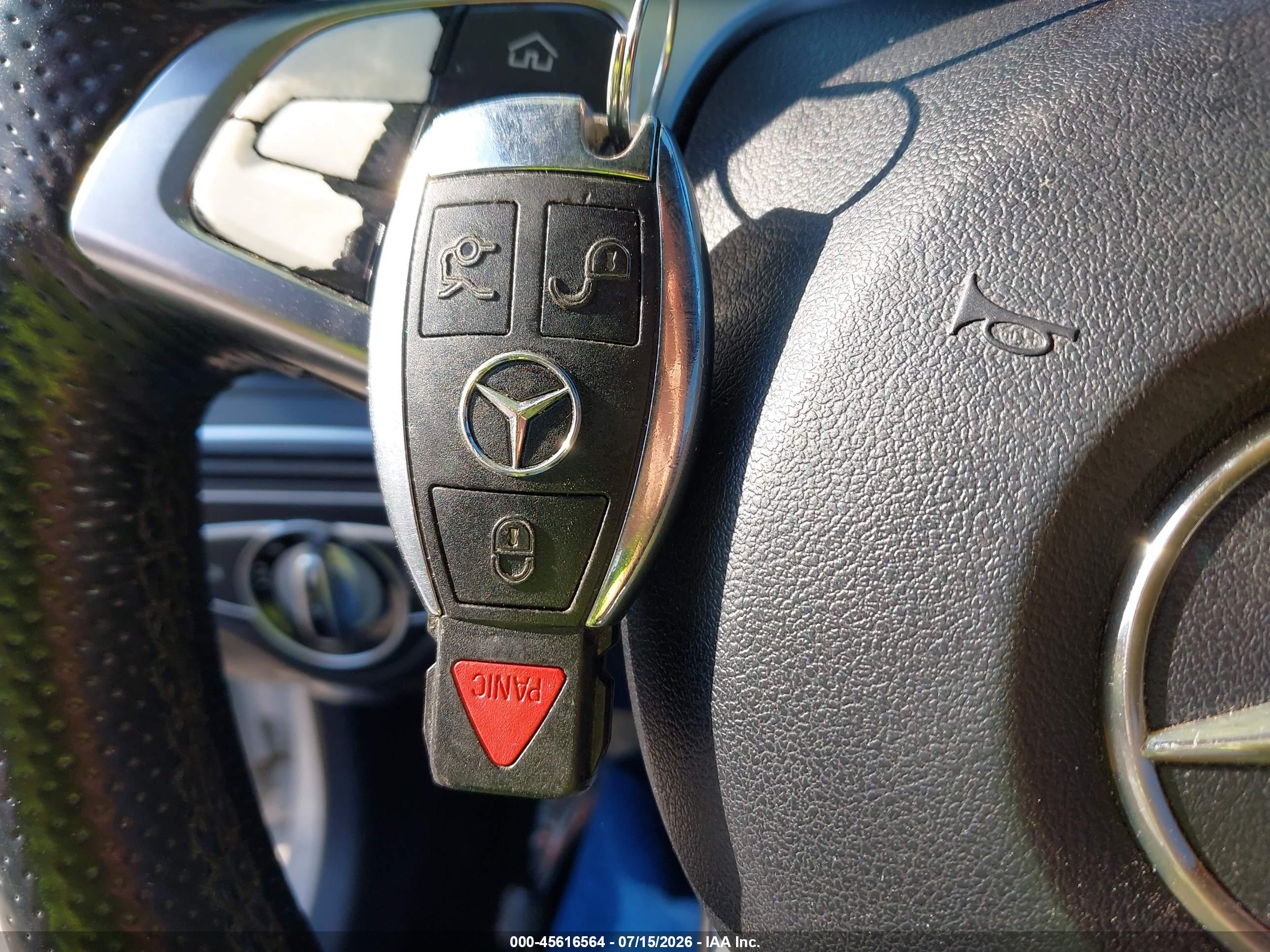 2015 MERCEDES-BENZ C 300 SPORT