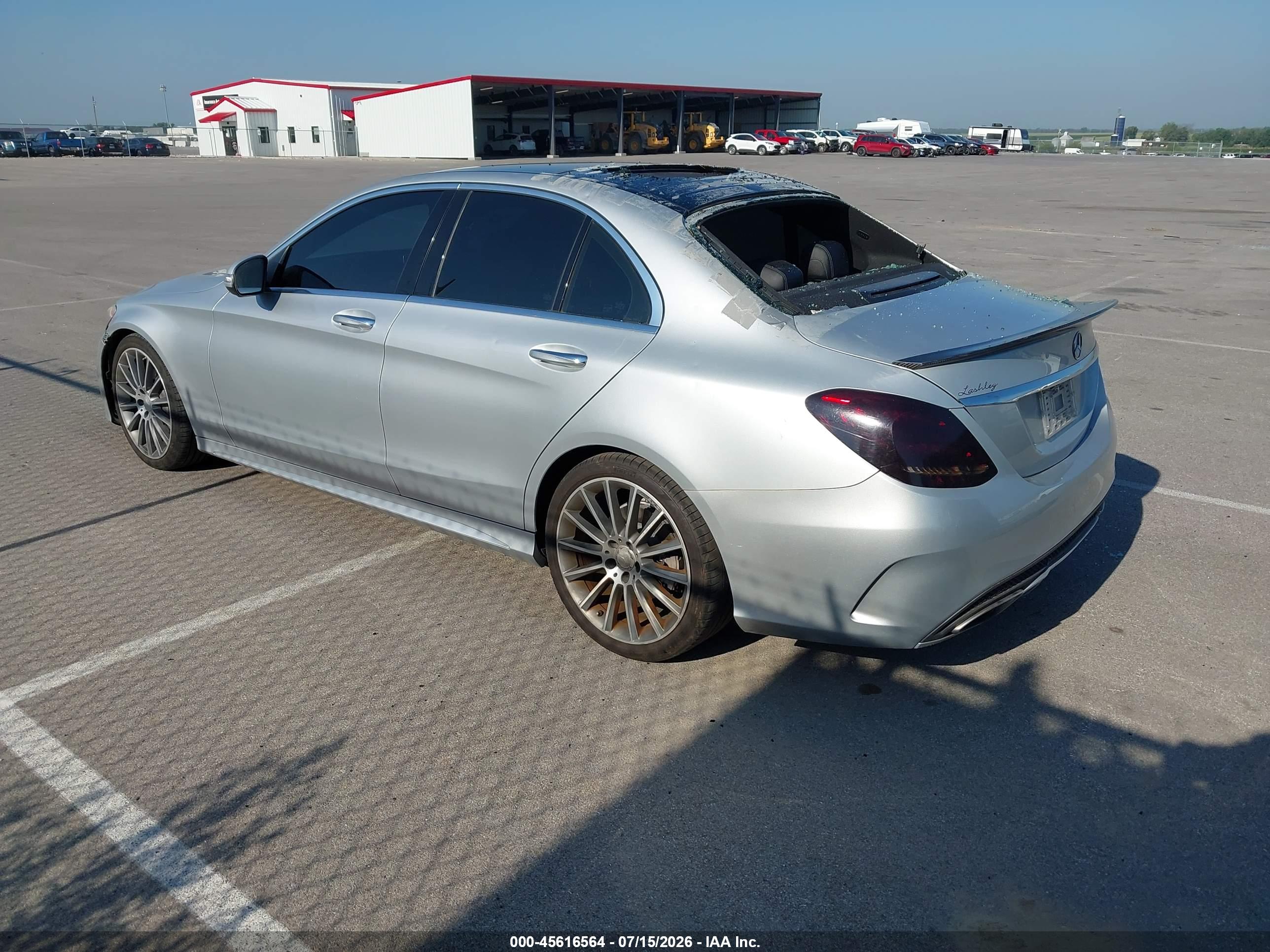 2015 MERCEDES-BENZ C 300 SPORT