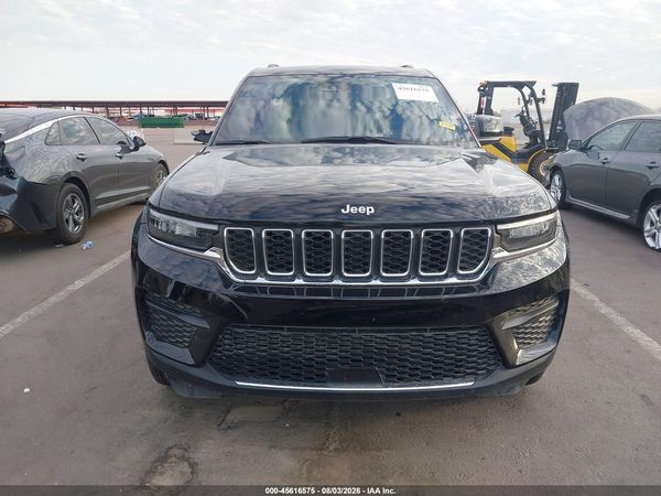2025 JEEP GRAND CHEROKEE LAREDO X 4X2