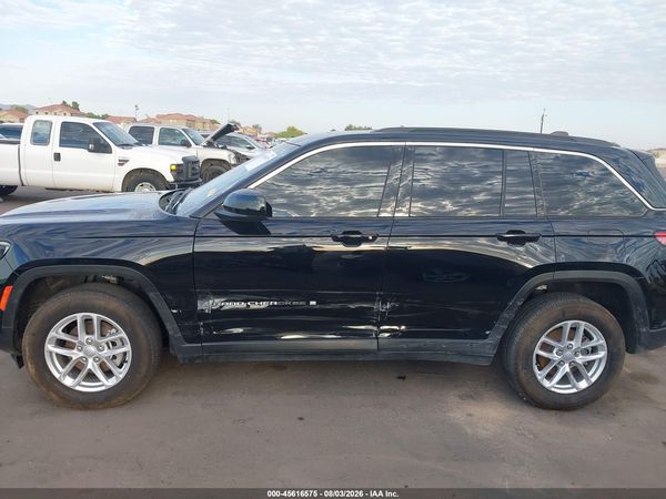 2025 JEEP GRAND CHEROKEE LAREDO X 4X2