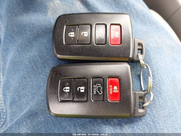 2016 TOYOTA HIGHLANDER XLE V6