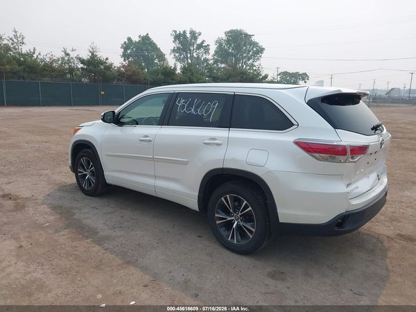 2016 TOYOTA HIGHLANDER XLE V6