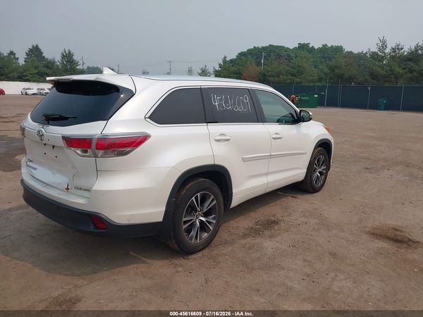 2016 TOYOTA HIGHLANDER XLE V6