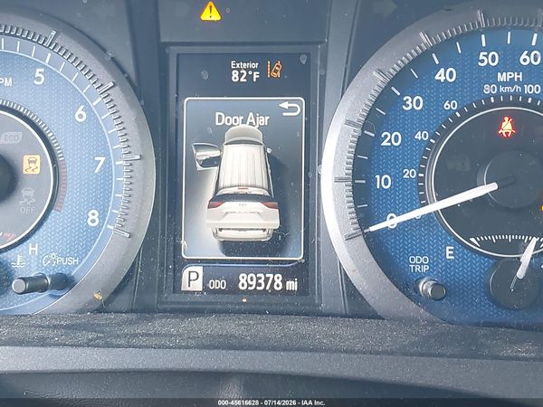 2020 TOYOTA SIENNA XLE — I118