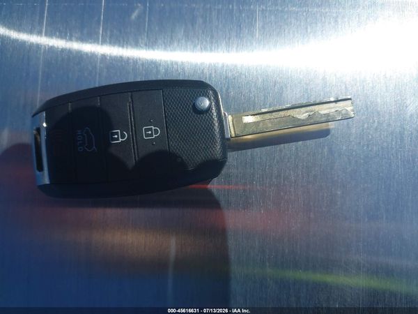 2016 KIA SORENTO 2.4L LX