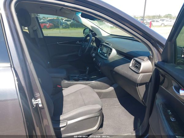 2016 KIA SORENTO 2.4L LX