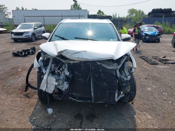 2016 TOYOTA HIGHLANDER LIMITED V6