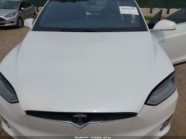 2020 TESLA MODEL X