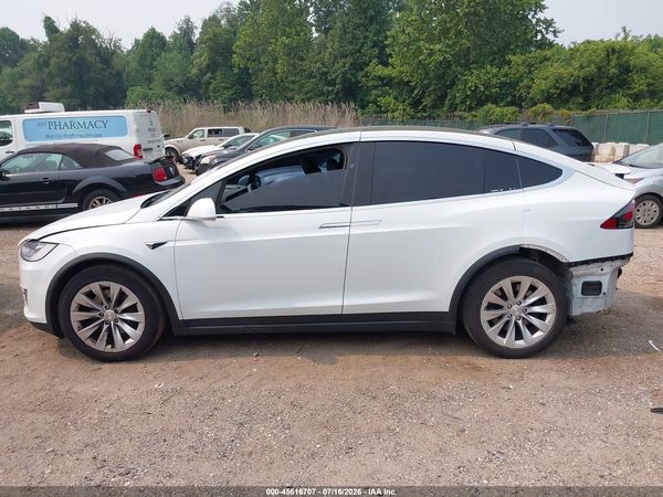 2020 TESLA MODEL X