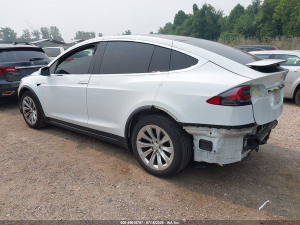 2020 TESLA MODEL X