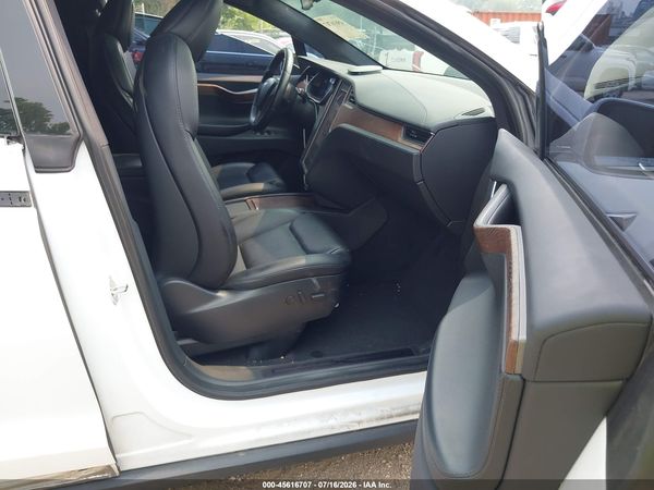 2020 TESLA MODEL X