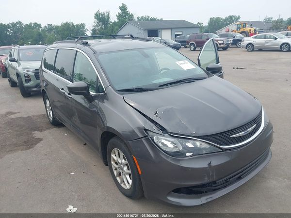 2020 CHRYSLER VOYAGER LXI
