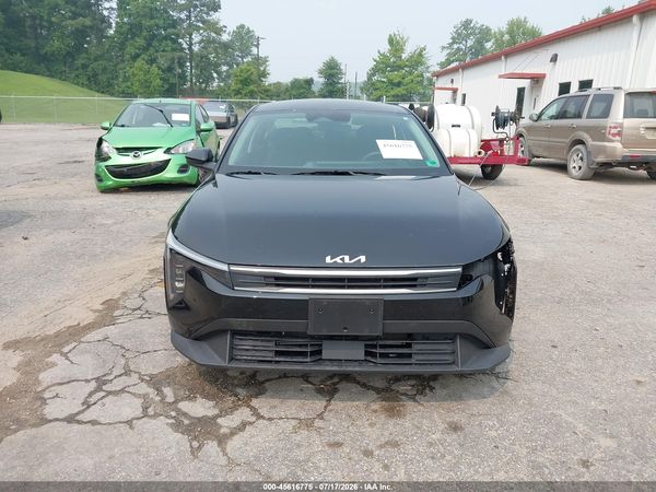 2025 KIA K4 LX
