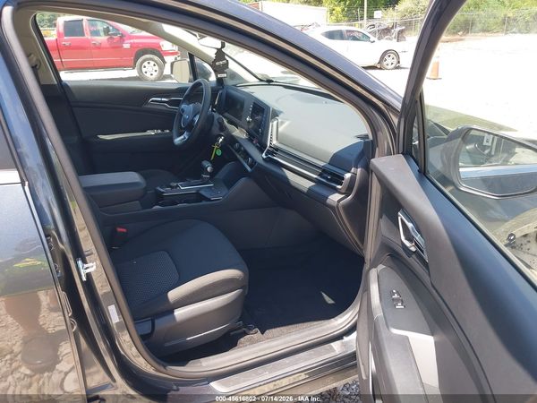 2025 KIA SPORTAGE LX