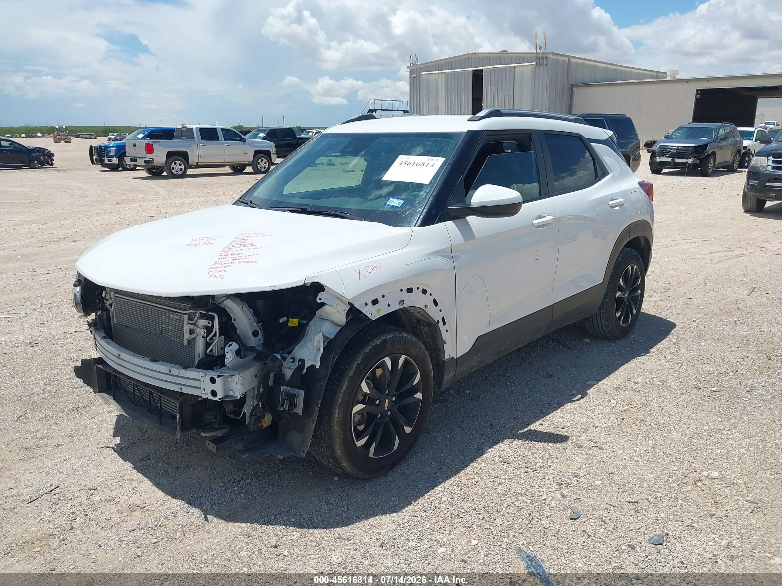 2023 CHEVROLET TRAILBLAZER FWD LT — I2
