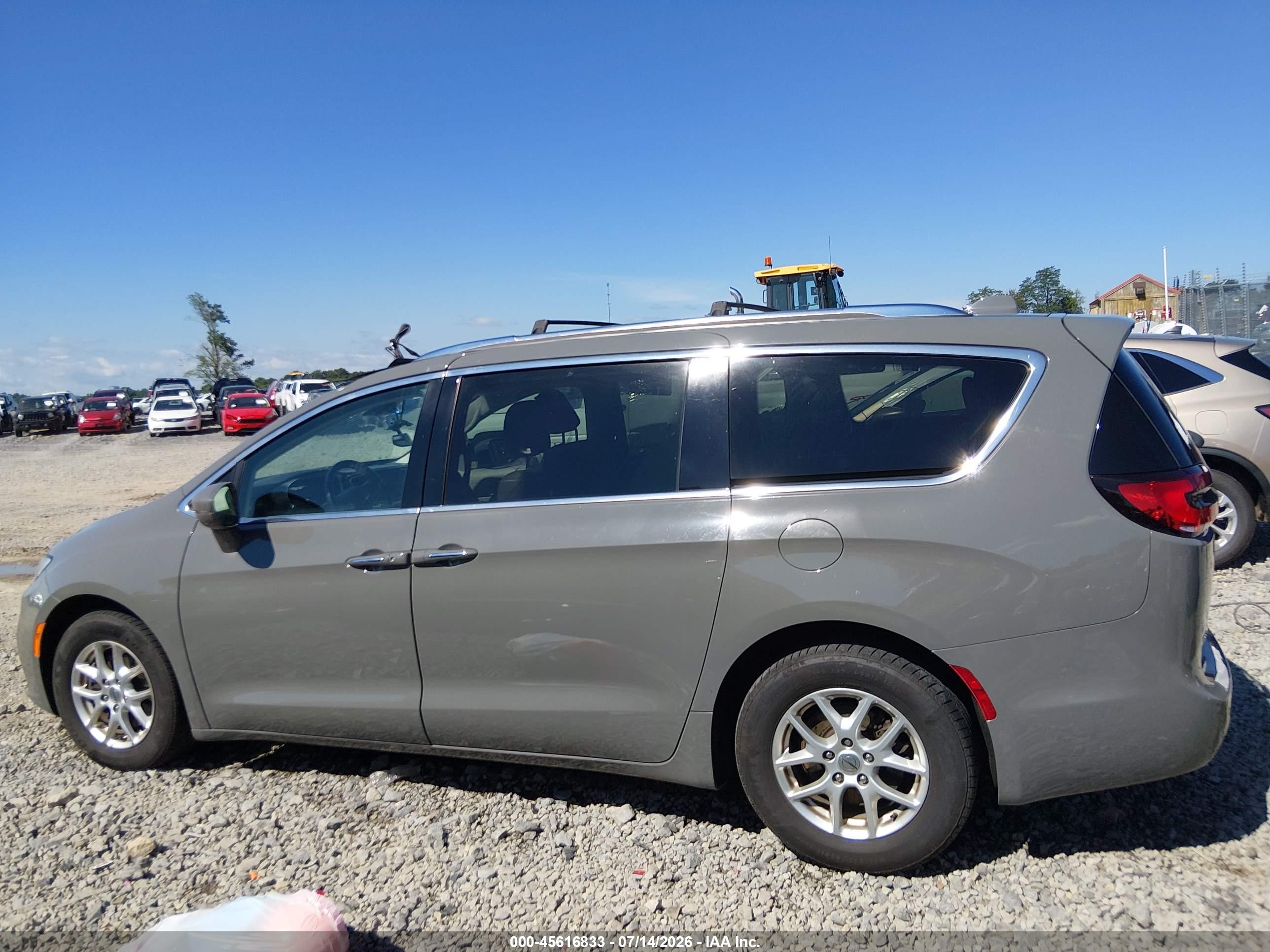 2021 CHRYSLER PACIFICA TOURING L