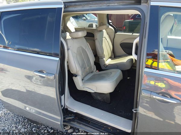 2021 CHRYSLER PACIFICA TOURING L