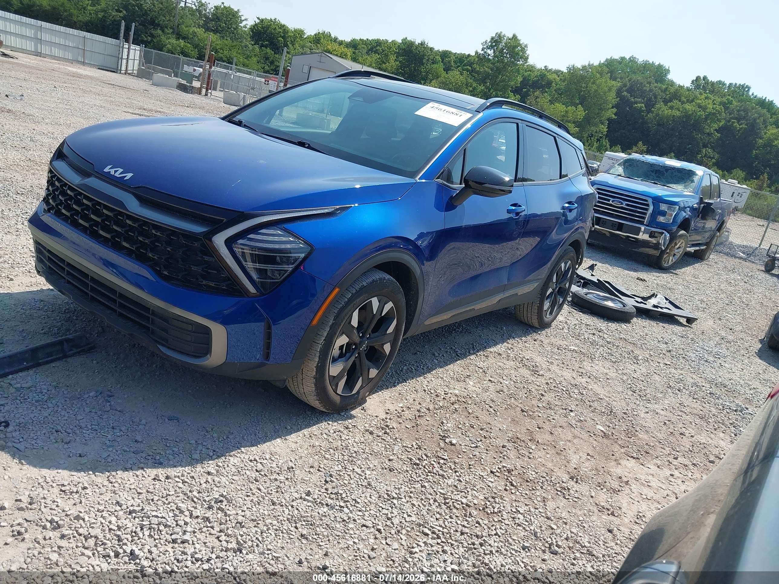 2024 KIA SPORTAGE X-LINE