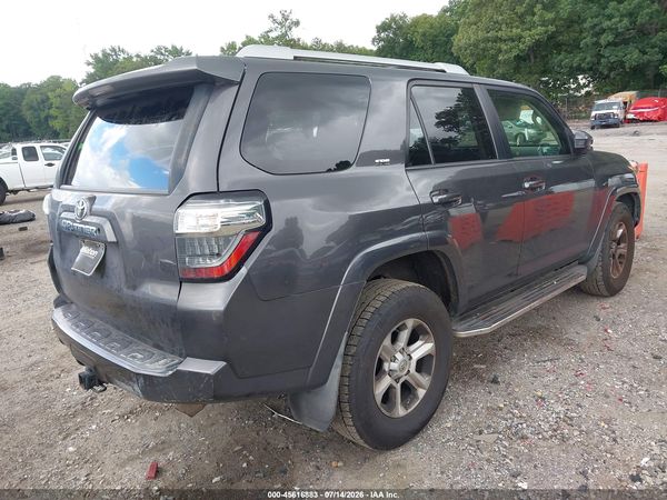2017 TOYOTA 4RUNNER SR5