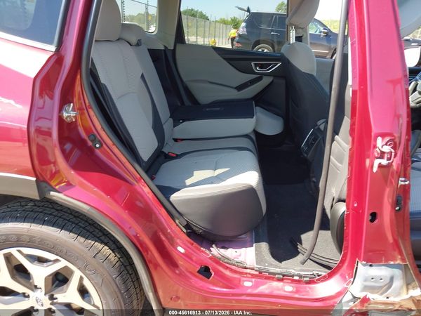 2019 SUBARU FORESTER PREMIUM — I8