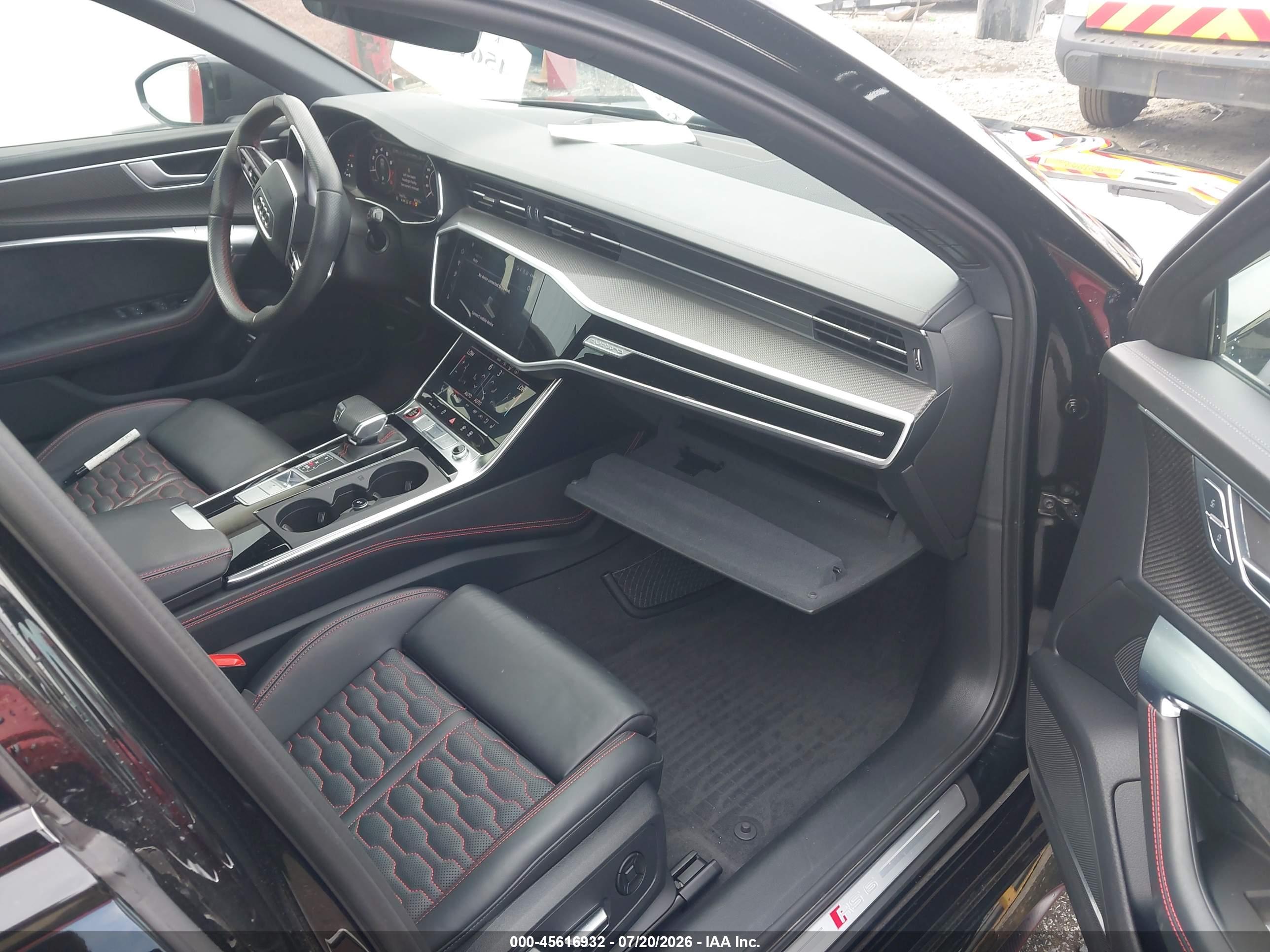 2024 AUDI RS 6 AVANT