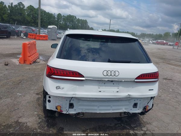 2023 AUDI Q7