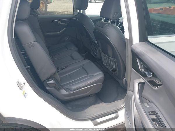 2023 AUDI Q7