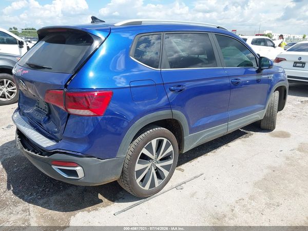 2022 VOLKSWAGEN TAOS 1.5T SE — I4