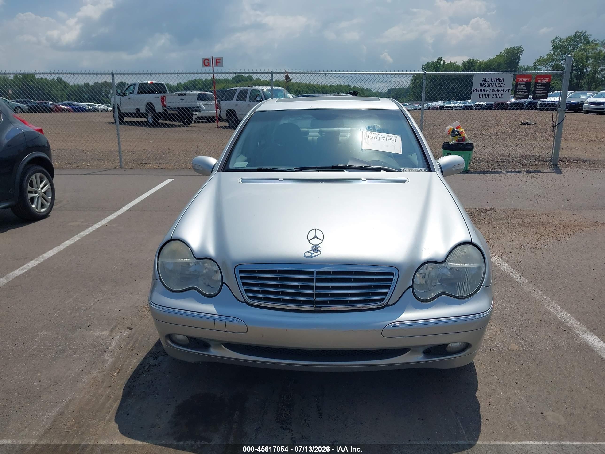 2004 MERCEDES-BENZ C 240 C240