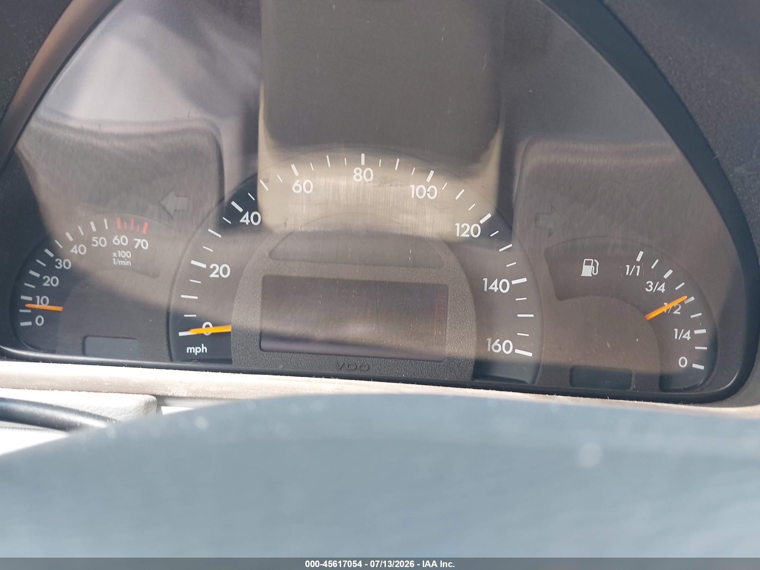 2004 MERCEDES-BENZ C 240 C240