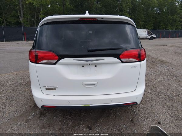 2020 CHRYSLER PACIFICA TOURING L PLUS