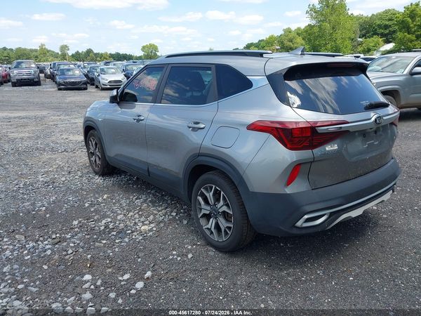 2021 KIA SELTOS EX
