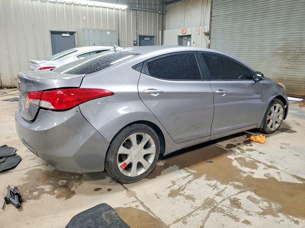 2012 HYUNDAI ELANTRA