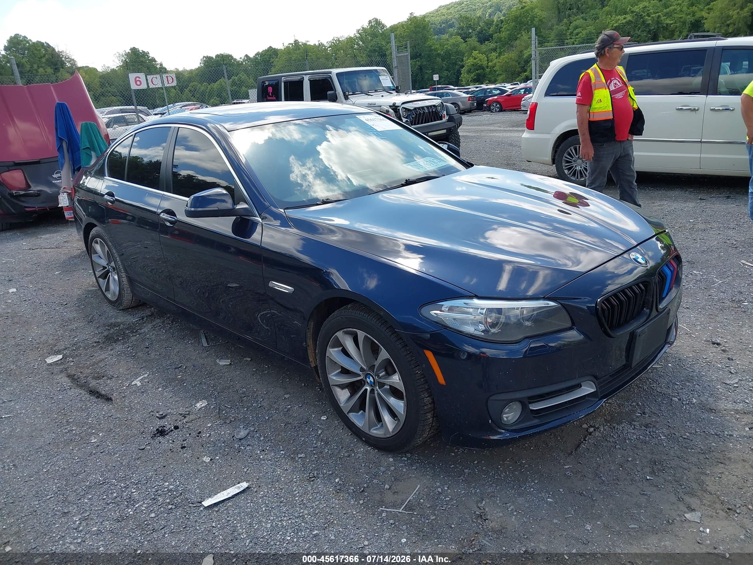 2016 BMW 528I