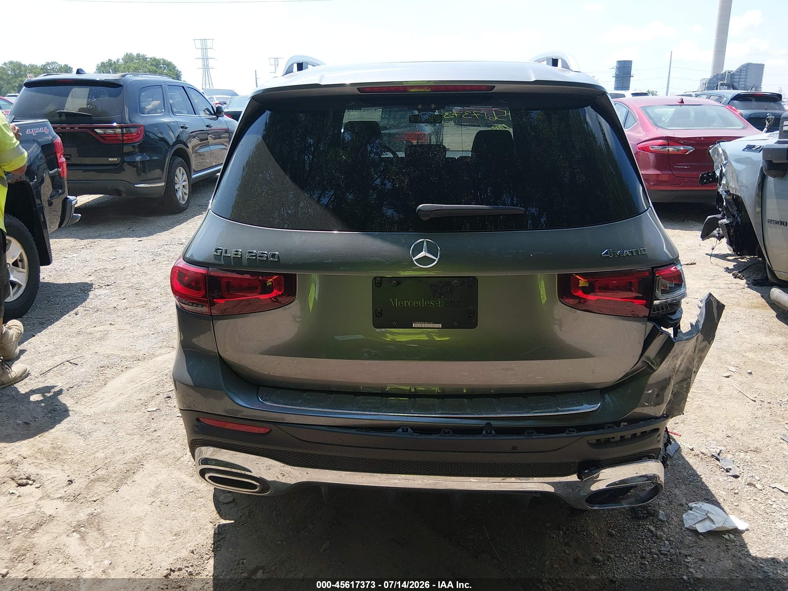 2020 MERCEDES-BENZ GLB 250 4MATIC