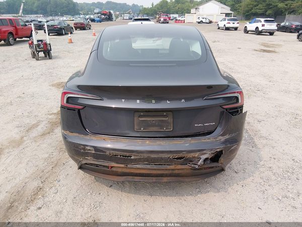 2025 TESLA MODEL 3