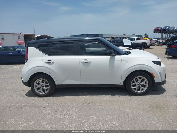 2023 KIA SOUL S