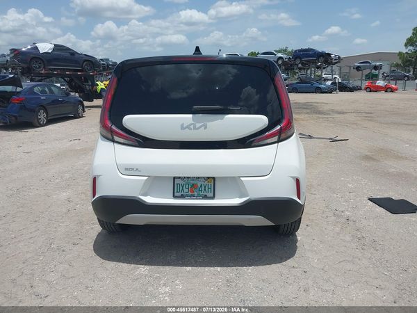 2023 KIA SOUL S