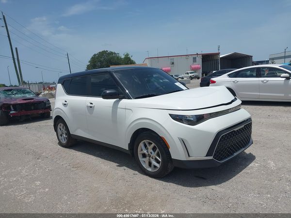 2023 KIA SOUL S