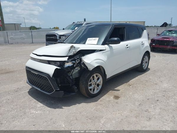 2023 KIA SOUL S