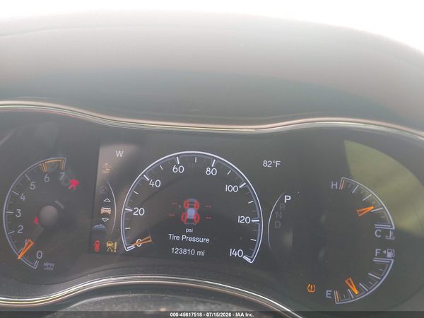 2016 JEEP GRAND CHEROKEE SUMMIT