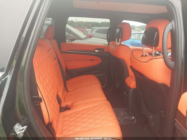 2016 JEEP GRAND CHEROKEE SUMMIT