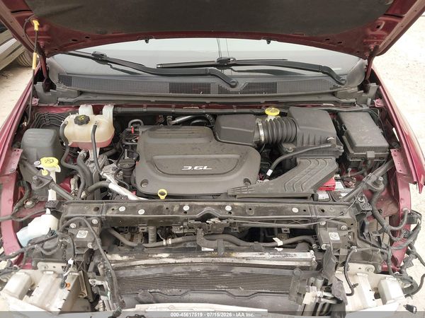 2018 CHRYSLER PACIFICA TOURING L PLUS — I10