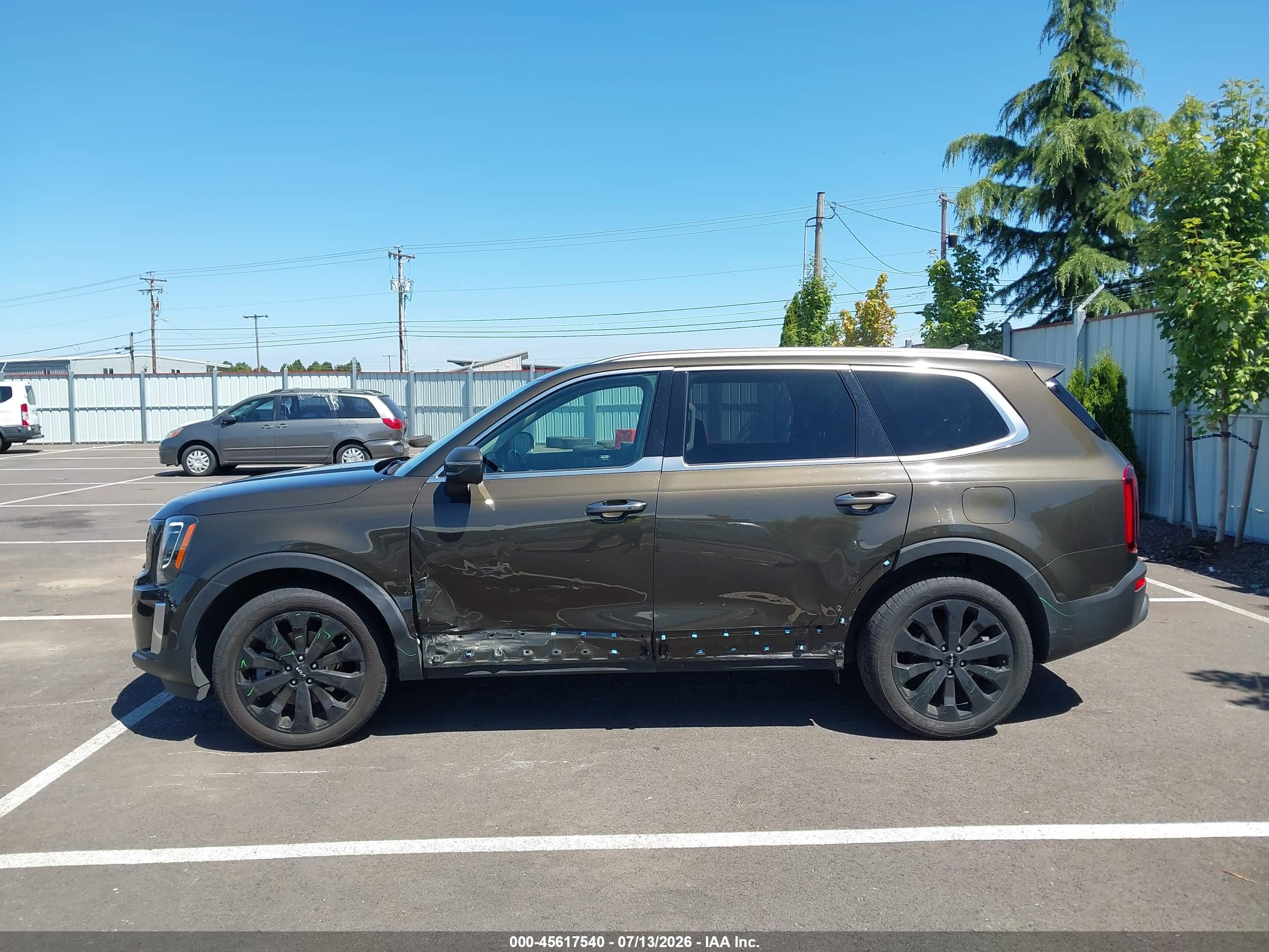 2022 KIA TELLURIDE S