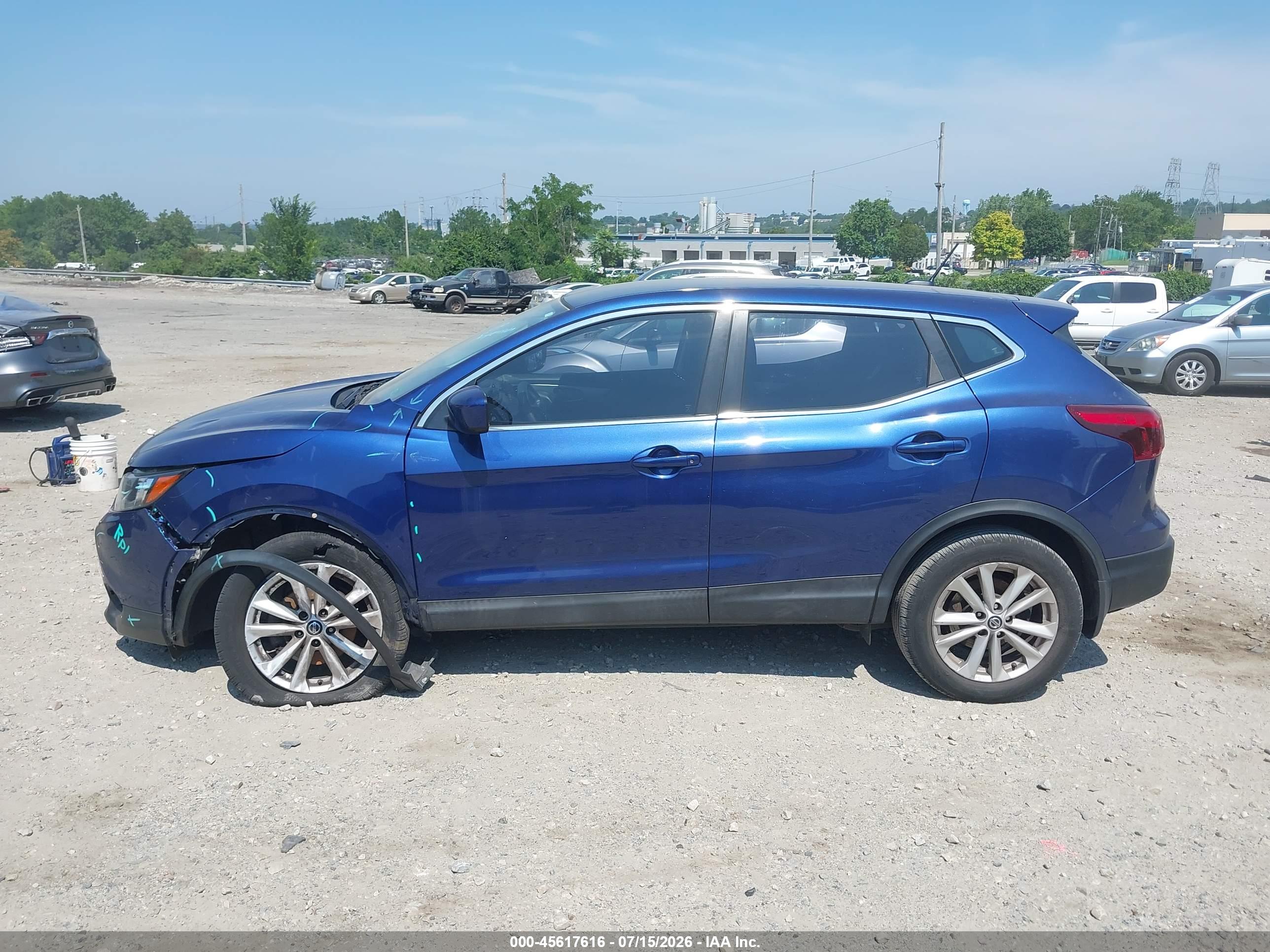 2019 NISSAN ROGUE SPORT S