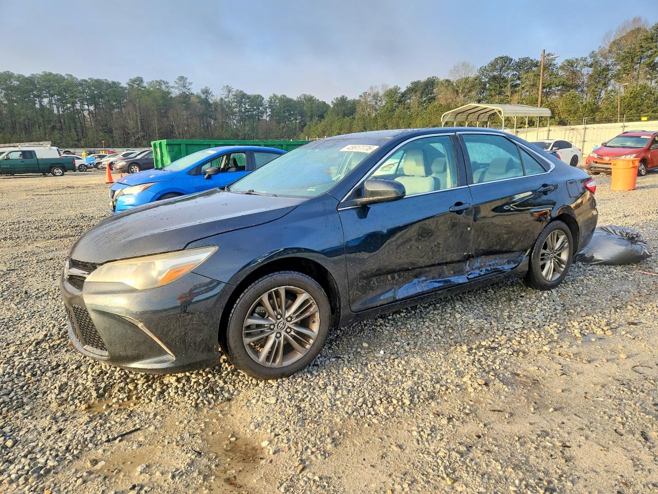 2016 TOYOTA CAMRY
