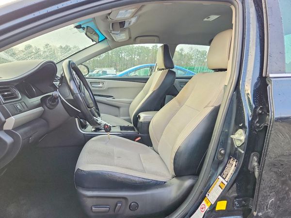 2016 TOYOTA CAMRY