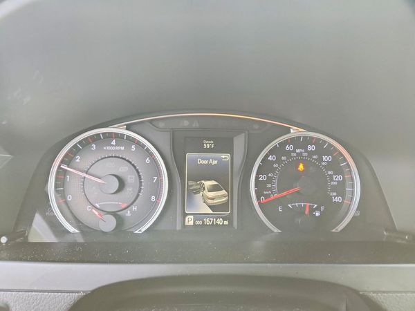 2016 TOYOTA CAMRY