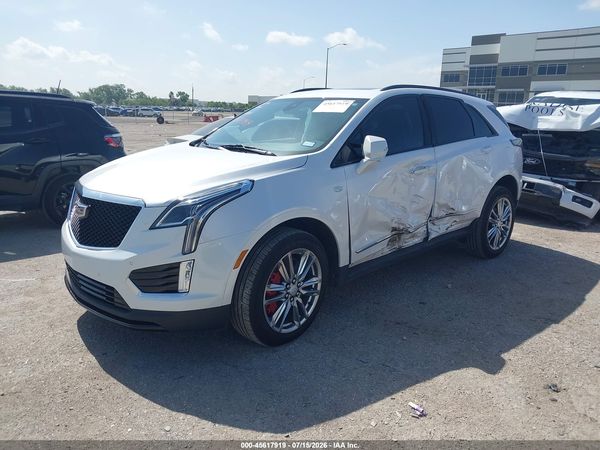 2025 CADILLAC XT5 AWD SPORT
